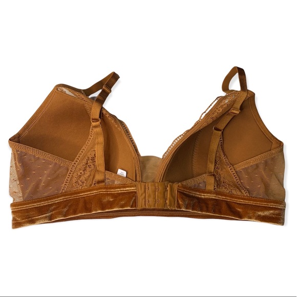 Auden Plus Size Lightly Lined Bralette - Picture 5 of 6